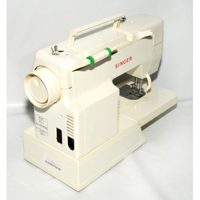 MAQUINA DE COSER SINGER 5802C