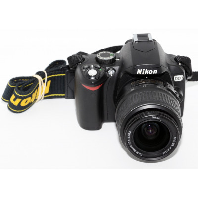 NIKON D60 + NIKON 18-55