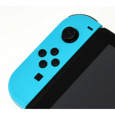 CONSOLA NINTENDO SWITCH ROJA Y AZUL