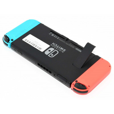 CONSOLA NINTENDO SWITCH ROJA Y AZUL