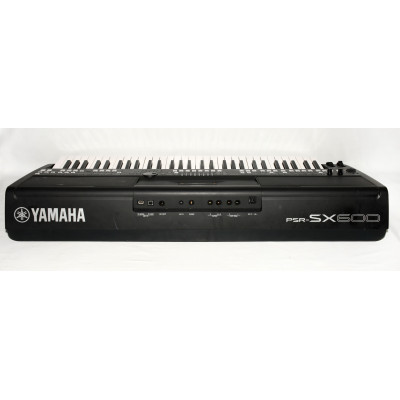 TECLADO YAMAHA SX-600