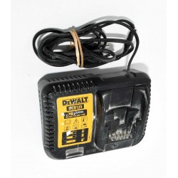 CARGADOR DEWALT DCB 115