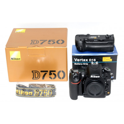 NIKON D750 + GRIP VERTAX D16