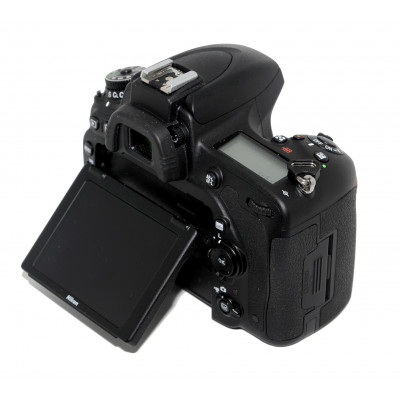 NIKON D750 + GRIP VERTAX D16