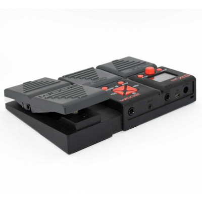 PEDAL PARA BAJO MULTIEFECTO ZOOM B1XON