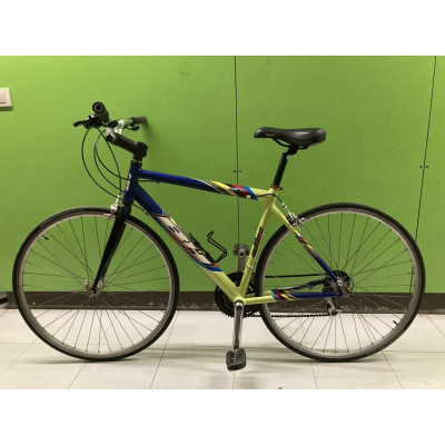 BICICLETA URBANA BH 551