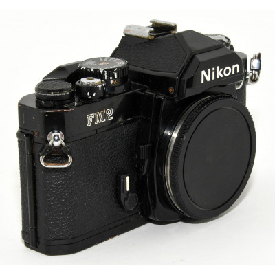 CAMARA REFLEX ANALOGICA NIKON FM2