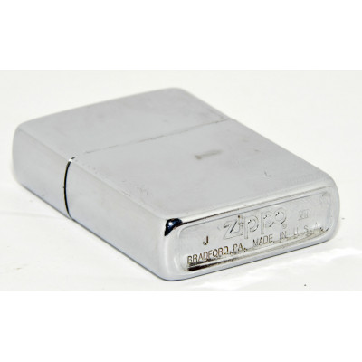 MECHERO ZIPPO CON FUNDA