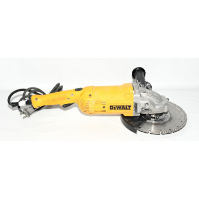 AMOLADORA DEWALT DWE490