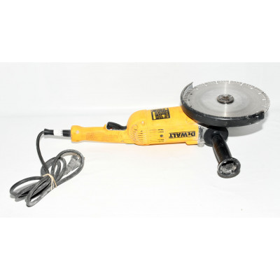 AMOLADORA DEWALT DWE490