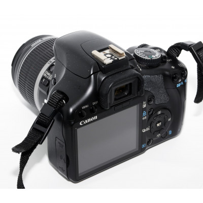 CANON EOS 450D + CANON 18-55 IS