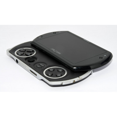 CONSOLA SONY PSP GO