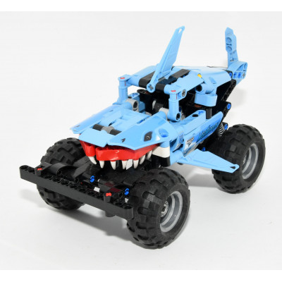 LEGO TECHNIC MEGALODON 42134