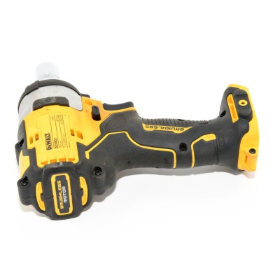 LLAVE DE IMPACTO DEWALT DCF901