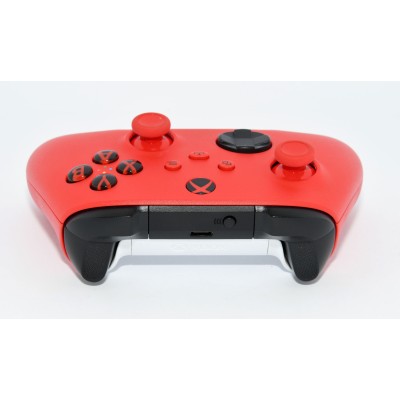 MANDO OFICIAL XBOX SERIES PULSE RED WIRELESS CONTROLLER