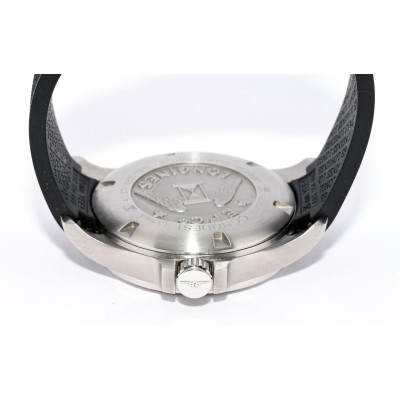 LONGINES CONQUEST CUARZO 39MM L3.776.4.58.6