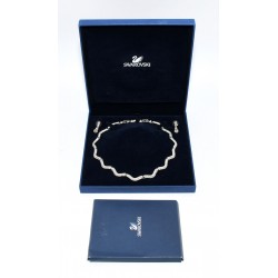 COLLAR Y PENDIENTES SWAROVSKI