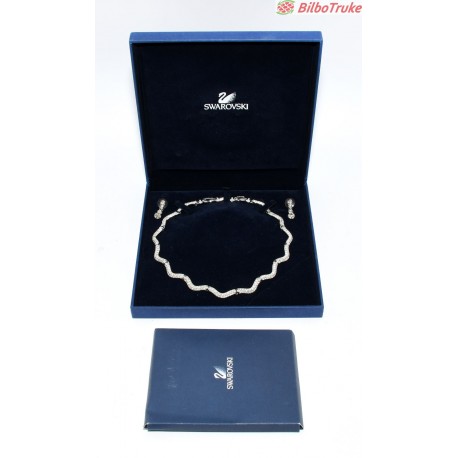 COLLAR Y PENDIENTES SWAROVSKI