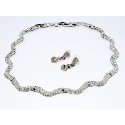 COLLAR Y PENDIENTES SWAROVSKI