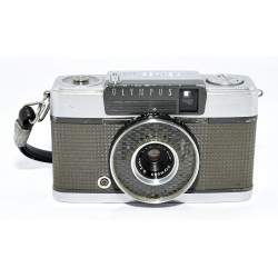 CAMARA COMPACTA ANALOGICA OLYMPUS PEN EE