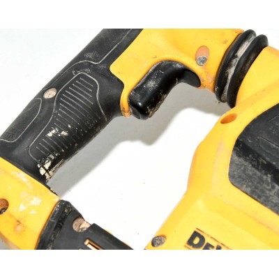 TALADRO PERCUTOR DEWALT D25333