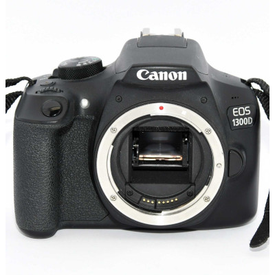 CANON EOS 1300D CON OBJETIVO CANON 18-55MM