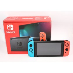 CONSOLA NINTENDO SWITCH ROJA Y AZUL