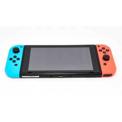 CONSOLA NINTENDO SWITCH ROJA Y AZUL