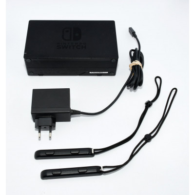 CONSOLA NINTENDO SWITCH ROJA Y AZUL