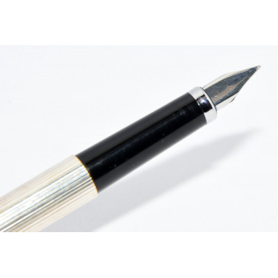 PLUMA USUS GERMANY (PLATA)