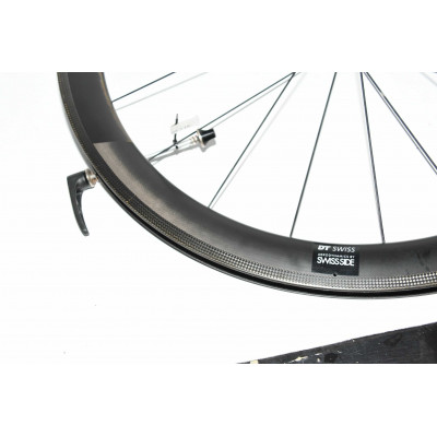 RUEDA DELANTERA CARBONO DT SWISS ARC 1400 DICUT