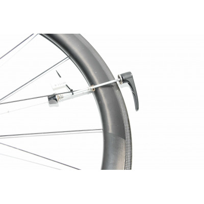 RUEDA DELANTERA CARBONO DT SWISS ARC 1400 DICUT