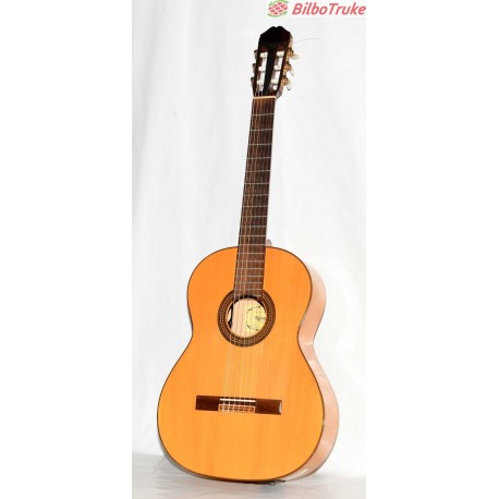 GUITARRA ELECTROACUSTICA RAIMUNDO 126