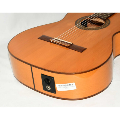 GUITARRA ELECTROACUSTICA RAIMUNDO 126