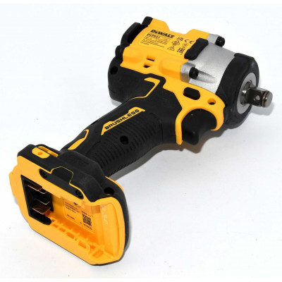 Llave de Impacto DeWALT DCF921