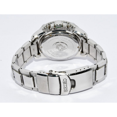 RELOJ SEIKO X DIVERS V175-0ADO