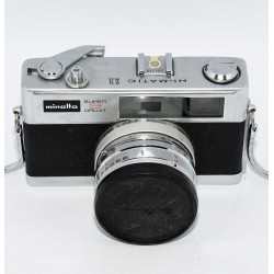 CAMARA VINTAGE MINOLTA SUPER 3 CIRCUIT 11