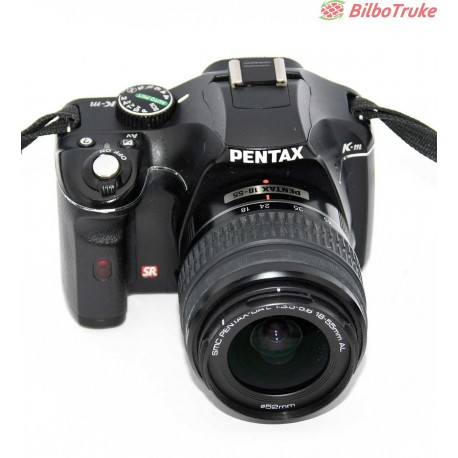 OBJETIVO PENTAX SMC 18-55 CON CAMARA DECORATIVA