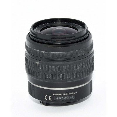 OBJETIVO PENTAX SMC 18-55 CON CAMARA DECORATIVA