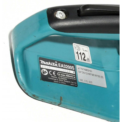 MOTOSIERRA MAKITA EA3200S