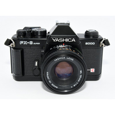 CAMARA ANALOGICA  YASHICA SX-3 SUPER 2000 + 50MM + 28MM