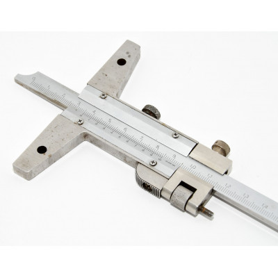 CALIBRE DE PROFUNDIDAD MITUTOYO 200MM