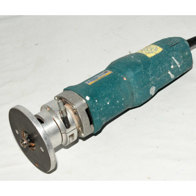 FRESADORA DE MANO VIRUTEX FR156N