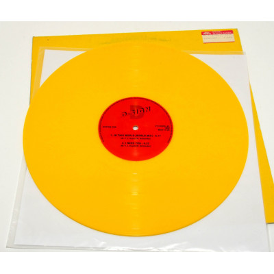 VINILO D-Sign - In This World (12", Yel)