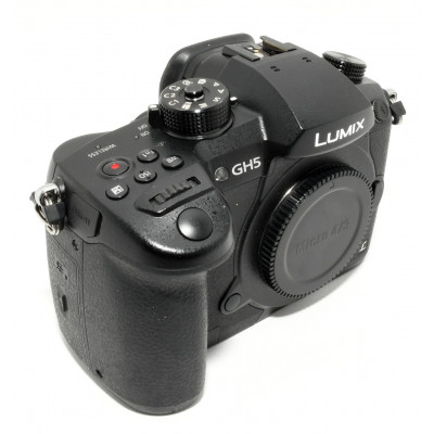 CAMARA LUMIX GH5