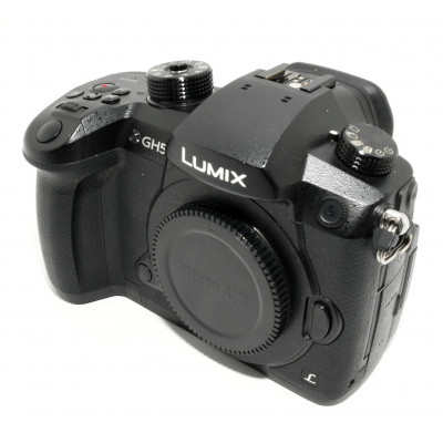 CAMARA LUMIX GH5