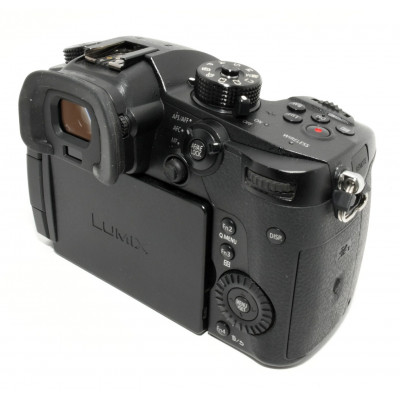 CAMARA LUMIX GH5