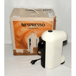 CAFETERA DE CAPSULAS NESPRESSO VERTUO PLUS