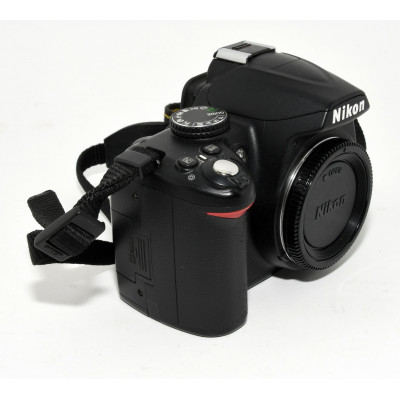 CUERPO CAMARA REFLEX DIGITAL NIKON D3000