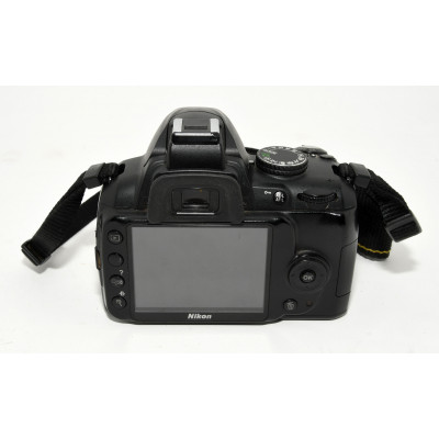 CUERPO CAMARA REFLEX DIGITAL NIKON D3000